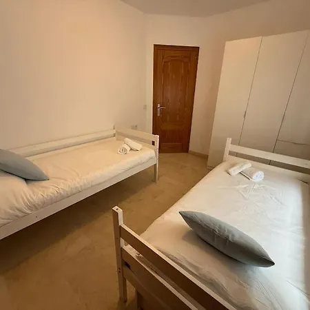 Apartamento Moderno Cerca Del Mar-playa Y Centro A 2 Min *
