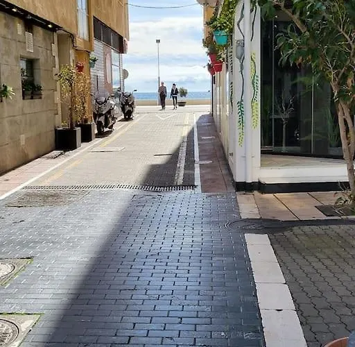 Apartamento Moderno Cerca Del Mar-playa Y Centro A 2 Min *