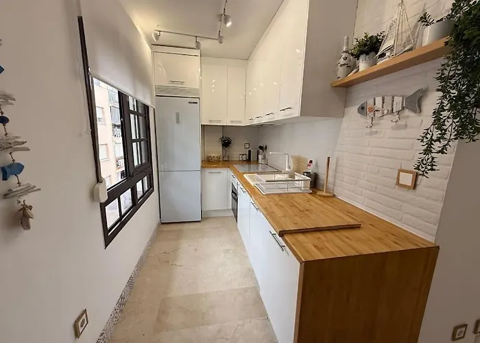 Moderno Cerca Del Mar-playa Y Centro A 2 Min Appartement *