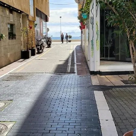 아파트 Moderno Cerca Del Mar-playa Y Centro A 2 Min *