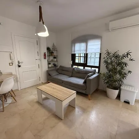 Apartamento Moderno Cerca Del Mar-playa Y Centro A 2 Min