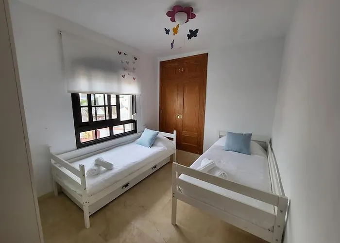 Moderno Cerca Del Mar-playa Y Centro A 2 Min 아파트 *